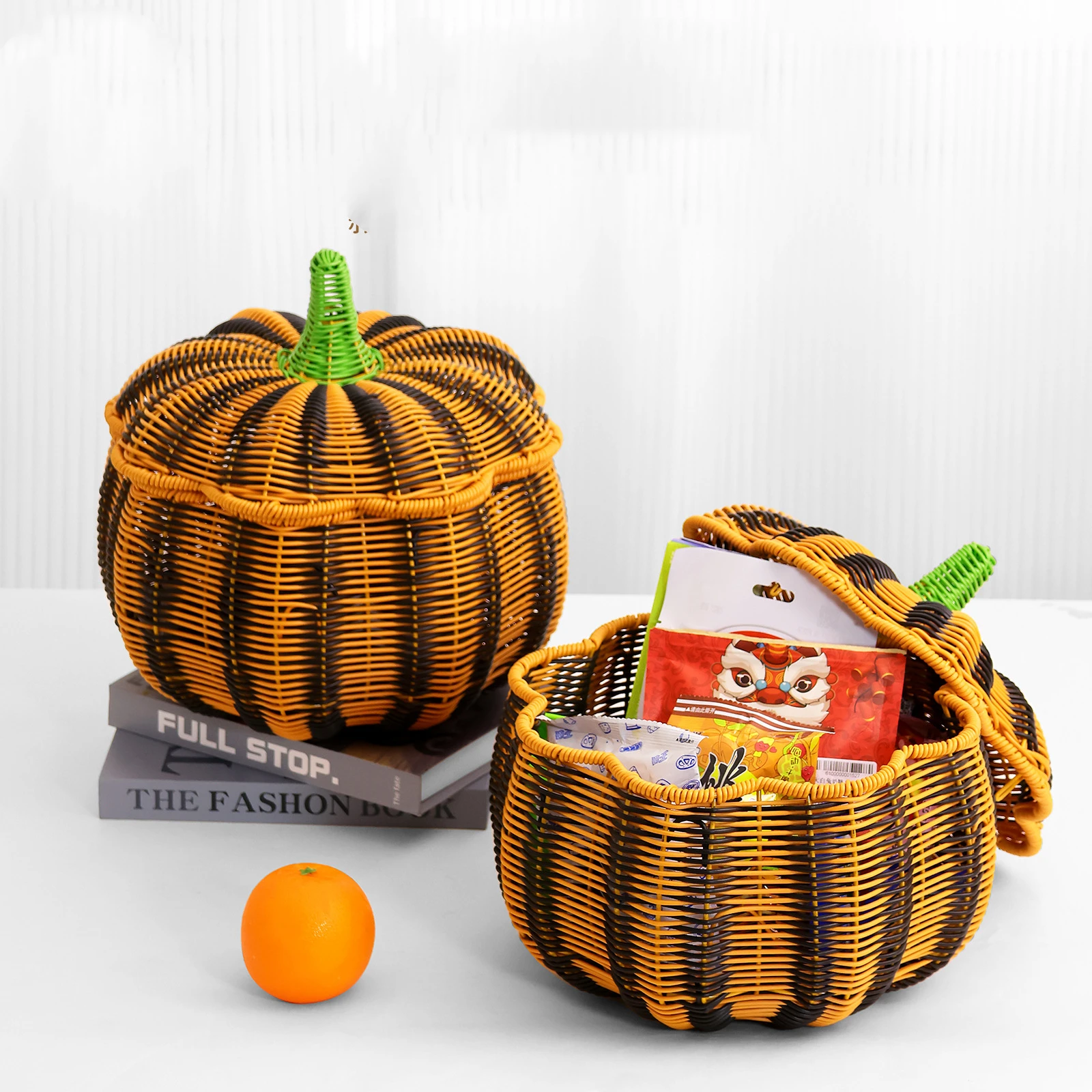 

Storage basket woven pumpkin storage basket with lid, dust-proof Halloween candy box, fruit basket, miscellaneous sorting basket