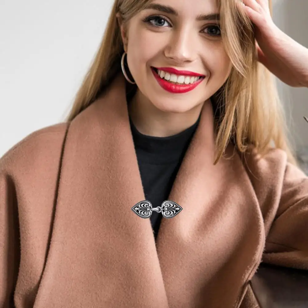 3 Pcs Shawl Collar Clip Buttons Retro Sweater Cardigan Clips Electroplated 3 Styles Shawl Closures Buckles Clothes DIY Supplies