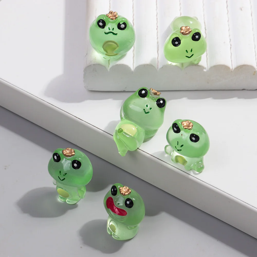 10pcs Cute 3D Frog Resin Bead Charms Green Animal Pendants for Keychain Necklace Earring DIY Jewelry Making Findings Accessories