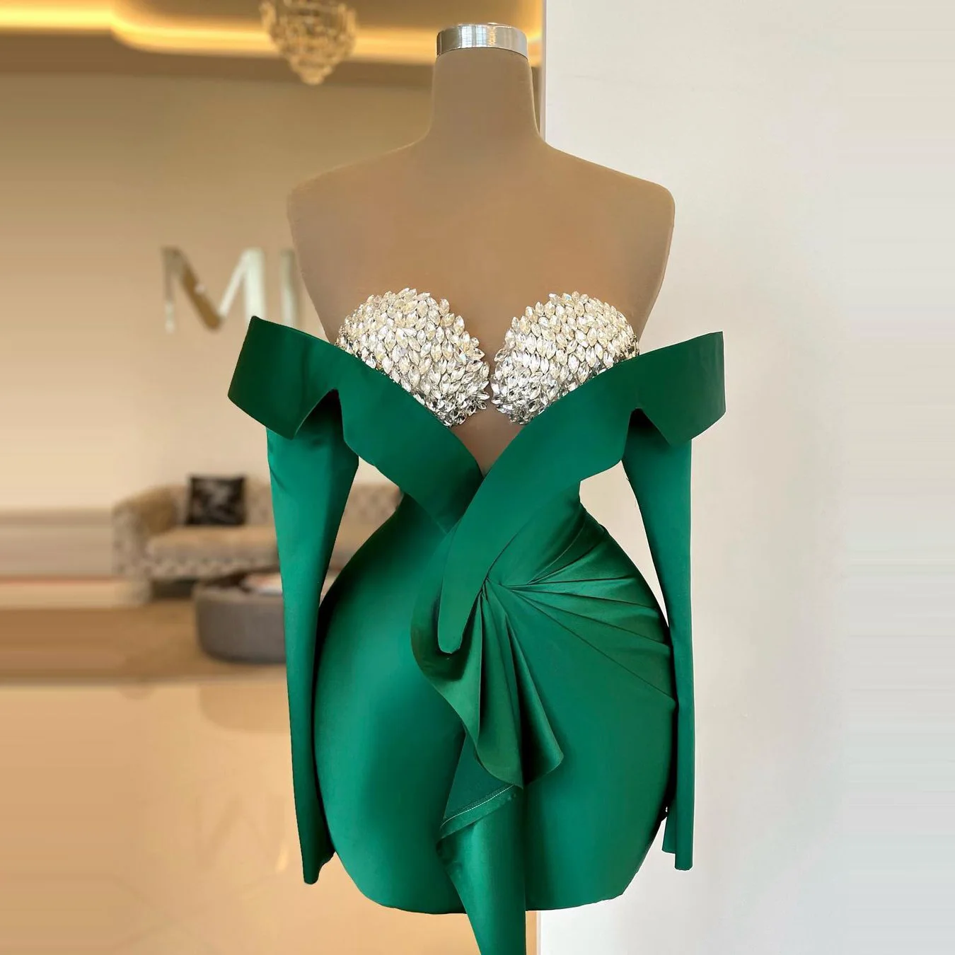 Impresionante vestido de fiesta verde con diamantes, manga larga, Mini vestido de noche plisado corto con cuentas de cristales, imagen Real, 2023