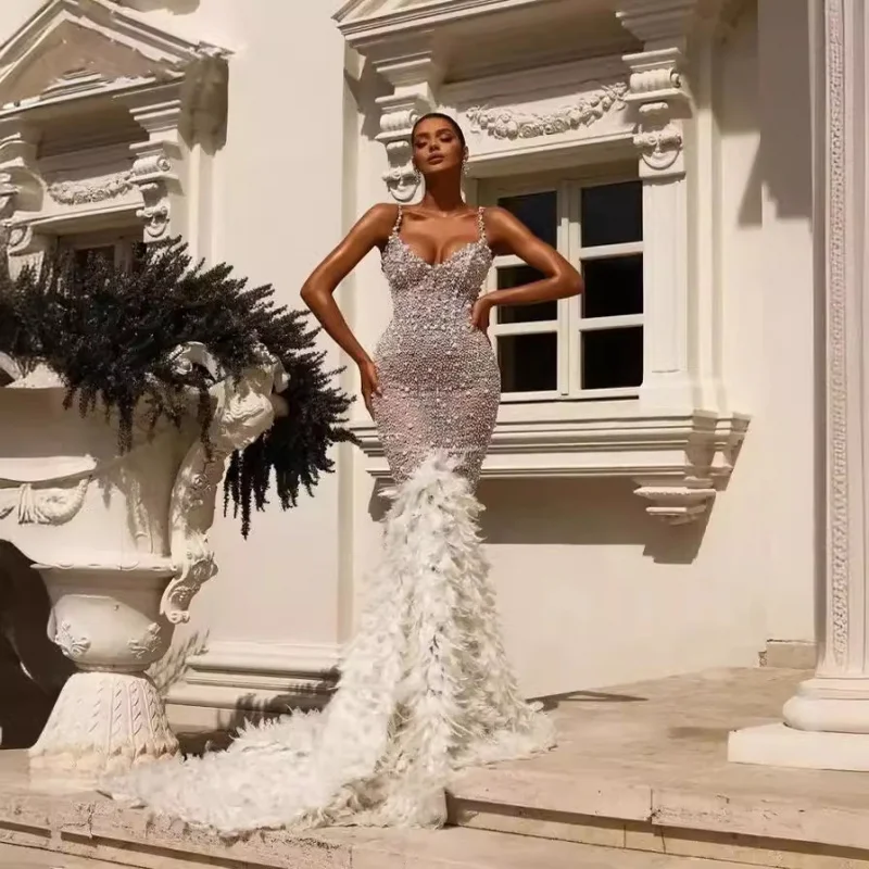 

2025Новое поступление, тяжелое платье с блестками, расшитое бисером и перьями по подолу, платье с узкими бретелями, роскошное вечернее свадебное платье