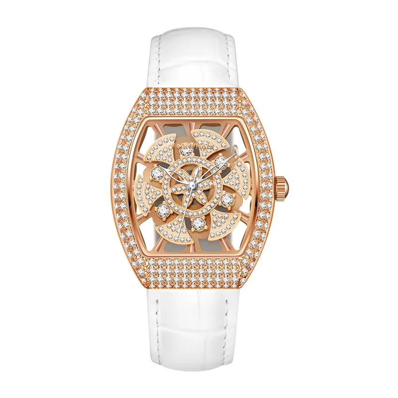 Fortune Rotation Starry Sky Quartz Watch for Women with Light Luxury Hot Fashion Design Wristwatch