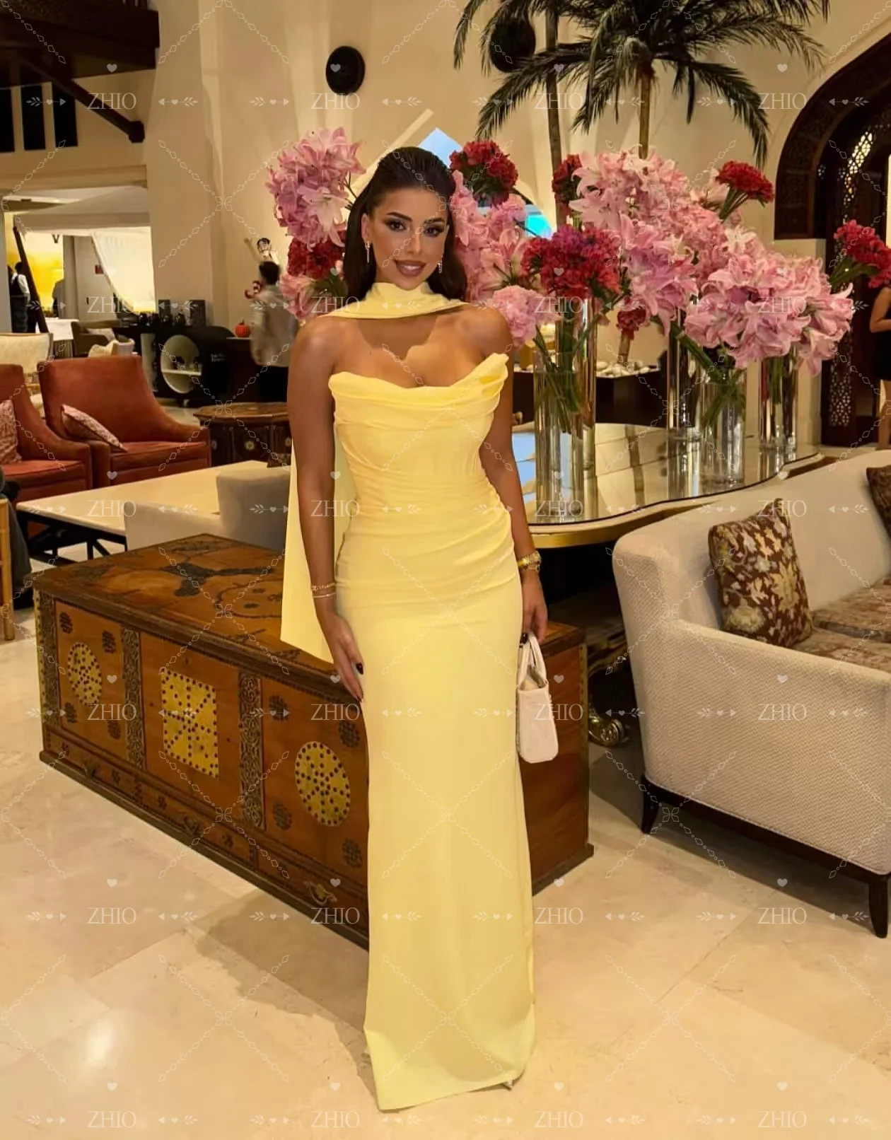 فستان سهرة أصفر رائع من ZHIO بدون حمالات بطيات حورية البحر بطول الأرض مناسبة خاصة لحفلات الزفاف فستان حفلات مخصص