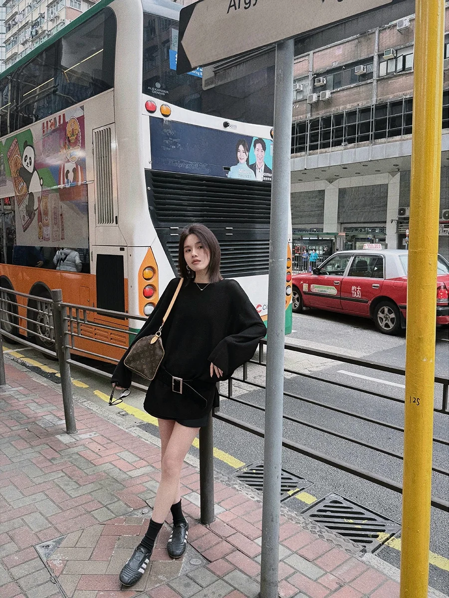 

Мягкий вязаный свитер свободного кроя с круглым вырезом и оборками, повседневный, в стиле Cleanfit, для женщин, весенняя коллекция