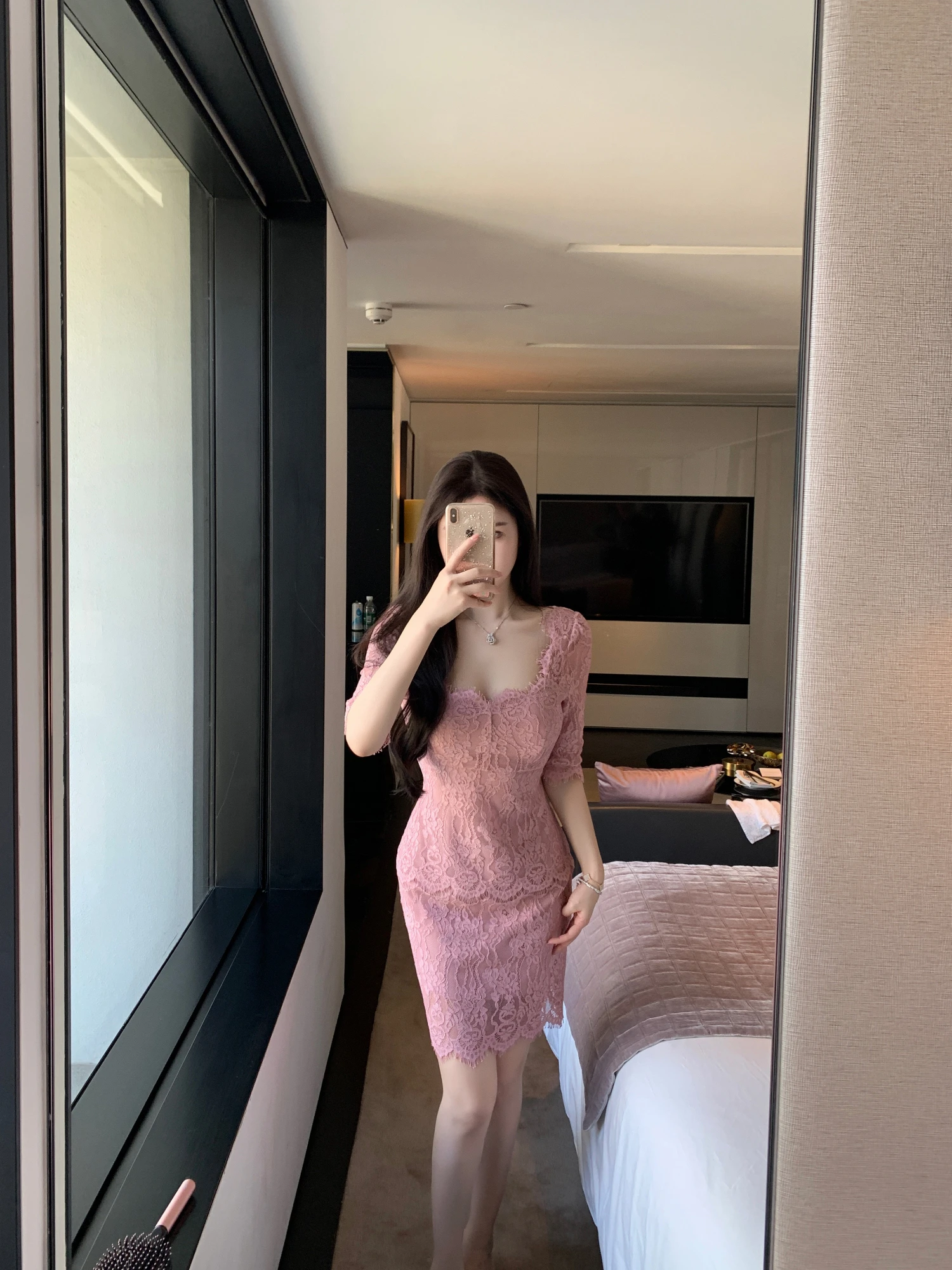 

Ele Pink Lace Slim Fit Midi Dr Square Collar High Waist Soft Polyester Fibre Low Stretch H-ape Silhouette Regular Sl...