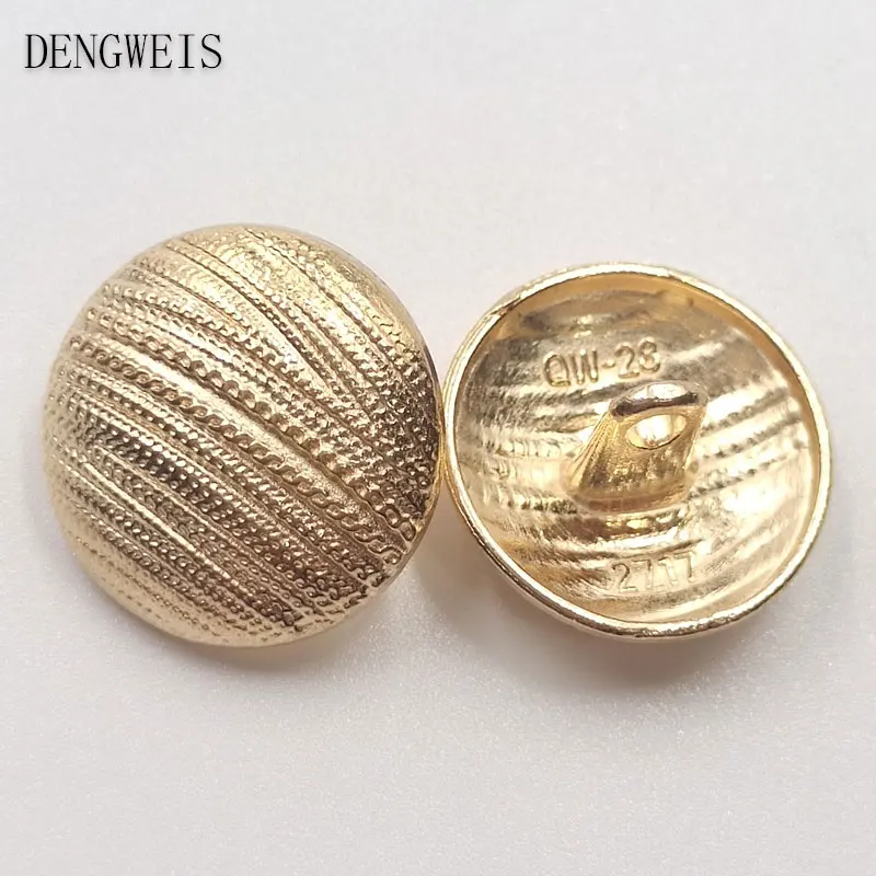 Retro Golden Metal Buttons for Clothing Sweater Coat Sewing Accessories DIY Needlework Handmade Sewing Buttons New 6pcs