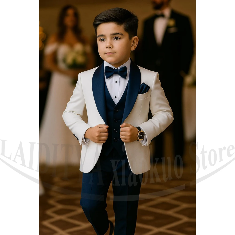 

Детский костюм-тройка: модный пиджак с шалевым воротником, жилет и брюки. Элегантный однотонный приталенный костюм для мальчиков на свадьбу, выпускной или вечеринку.