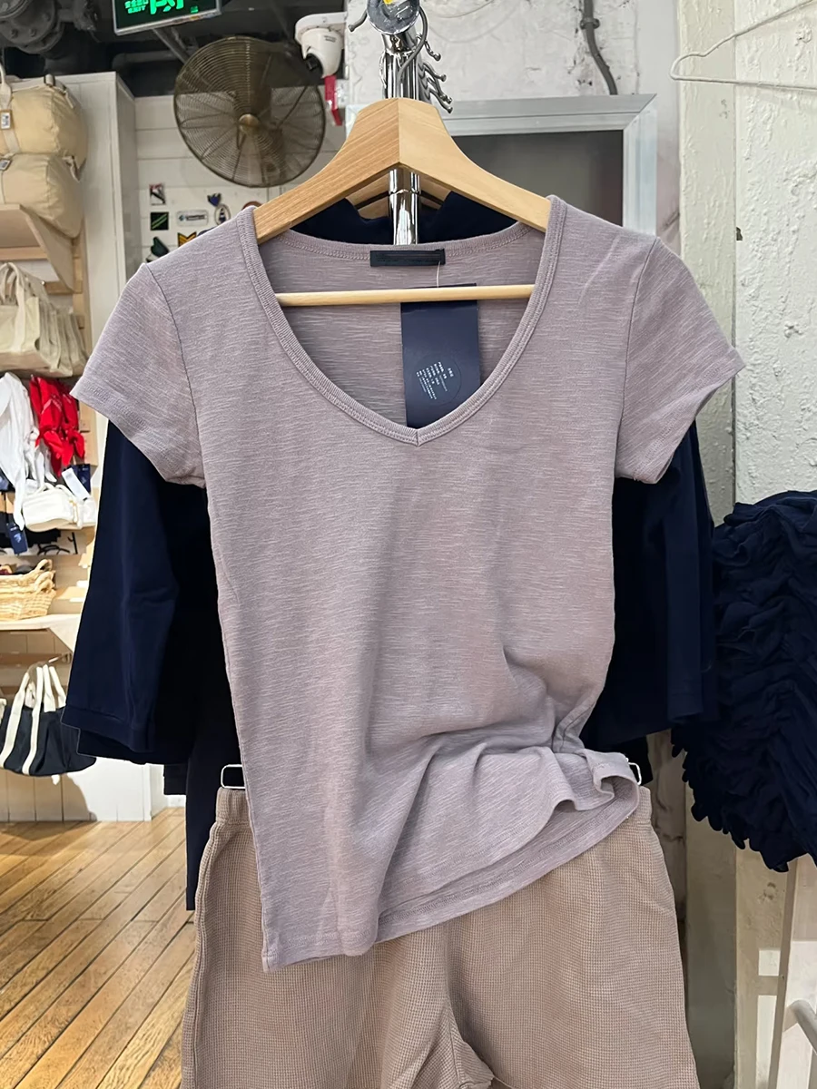 

Фиолетовая хлопковая базовая футболка женская летняя с v-образным вырезом и коротким рукавом, тонкие футболки в стиле ретро, однотонная футболка в консервативном стиле, новая простая футболка Y2k Tops