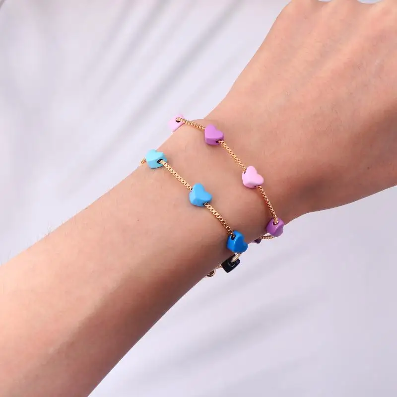 Bracelet dégradé de cœur coloré pour enfants, chaîne de poignet à la mode pour filles, accessoires de bijoux de fête, nouveau cadeau 2025