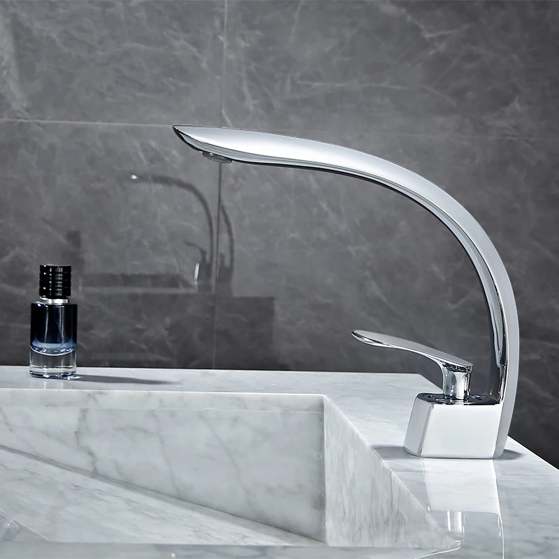 

New Basin Faucet Bathroom Single lever Hot and Cold Sink Mixer Tap Faucet Solid Brass Brush Gold Basin Lavtory Faucet