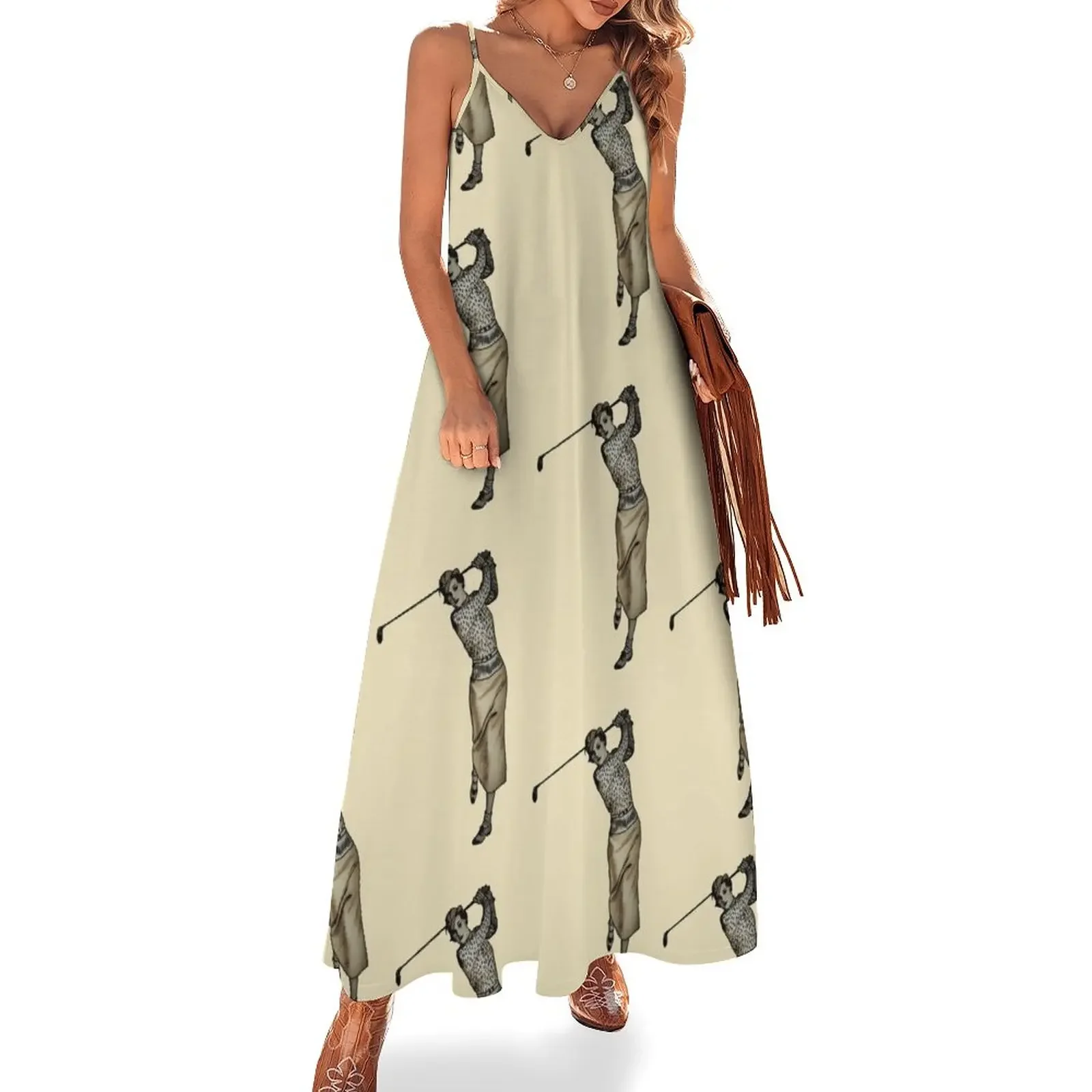 

Vintage Woman Golfer Swinging the Golf Club Sleeveless Dress women's clothing trend 2025 ladies dresses for special occasions