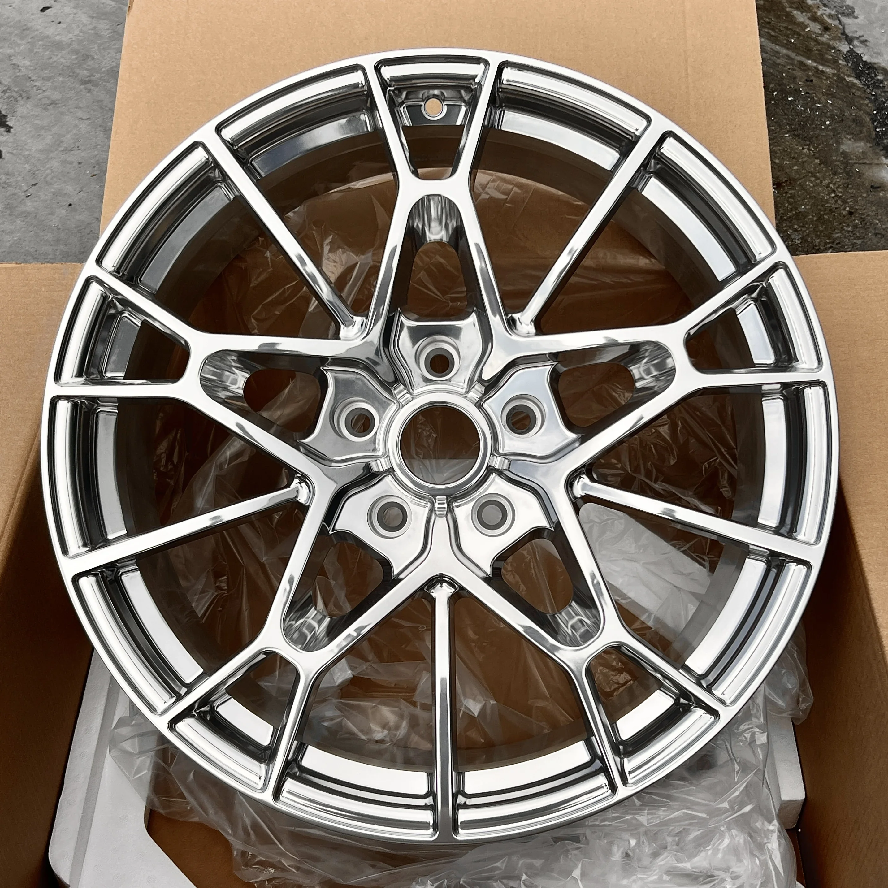 Polished/custom forged wheels 18/19/20/21 inches/10,000-ton modification
