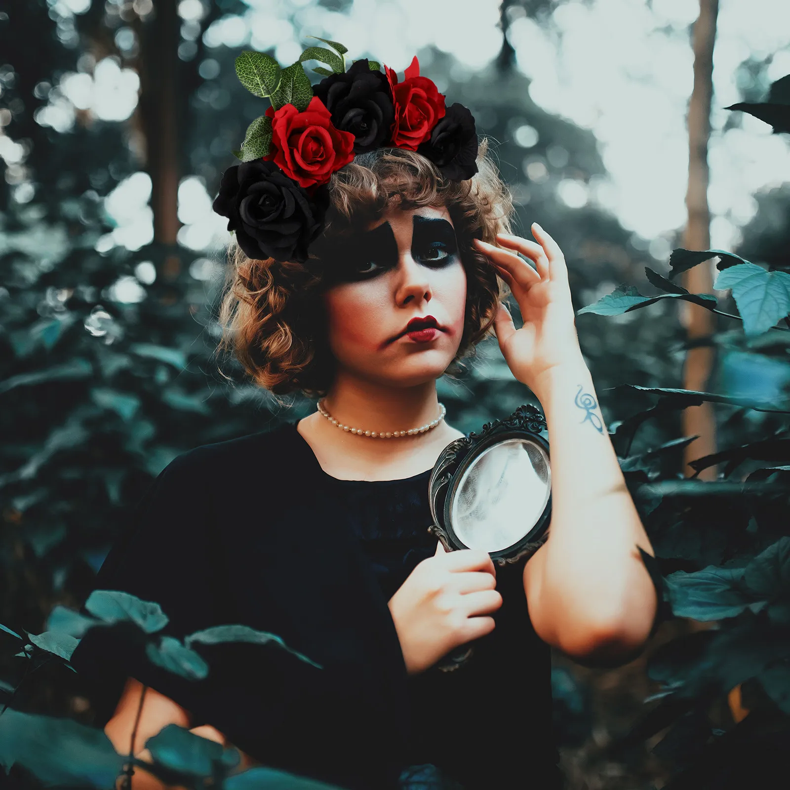 1Pcs Rose Flower Hair Hoop Halloween Party Headband Wreath Accessory for Ladies Festive Simulation Flower Crown Cosplay Decor