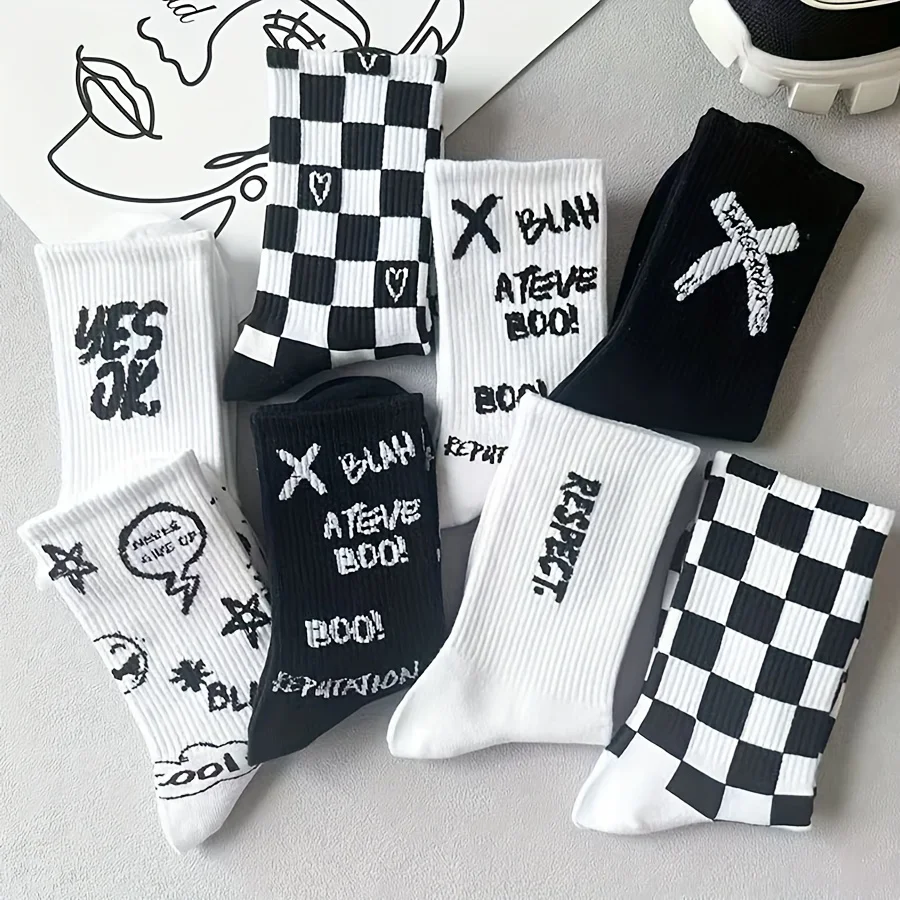 6 Pairs of Fashionable Men's and Women's Checkerboard Patterned Mid Tube Socks College Style Comfortable and Soft Couple Socks