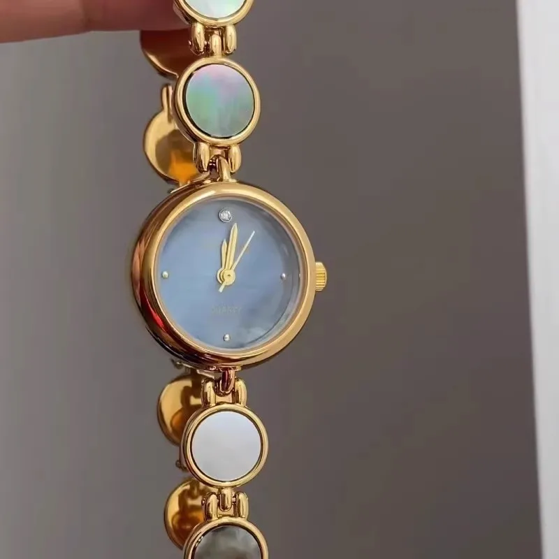 

Ретро часы женские рабочие места элитные женские легкие высококачественные элитные часы для девочек