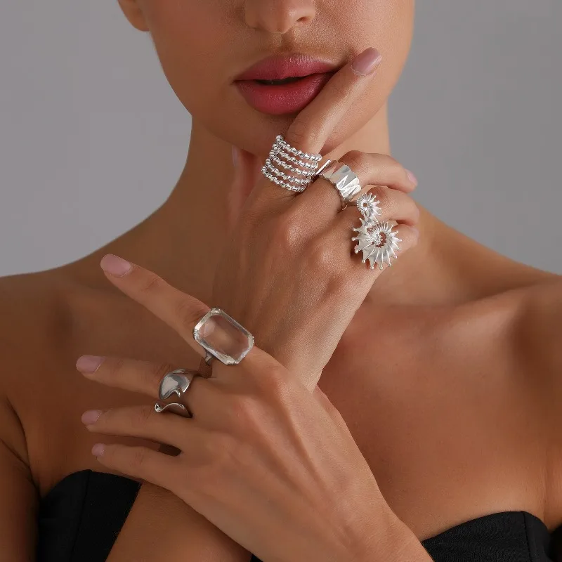 4pcs Open Ring Set for Women Silver Tone Matte Adjustable Twist Floral Starburst Stackable Vintage Elegant Classic Jewelry Gift
