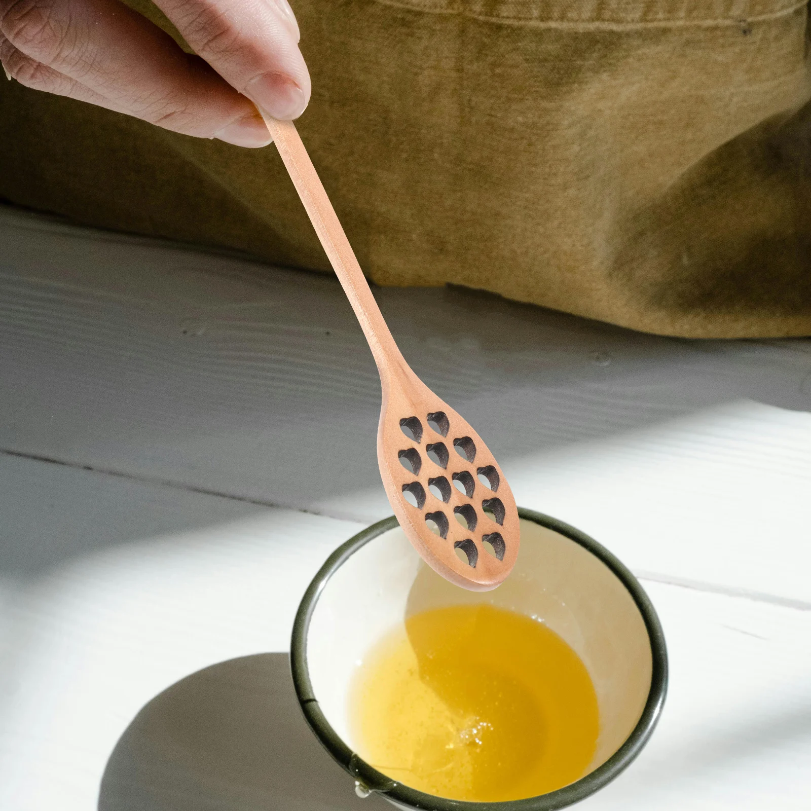 

4Pcs Honey Mixing Spoon Wooden Stirring Dippers Hollow Out Bamboo Syrup Stirrer EcoFriendly FoodGrade Kitchen Bar Tools Viscous