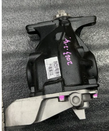 

Auto Transmission Part Rear Differential 7605587 for BM W Serie 1 Lim. F21 33107605587 6513754