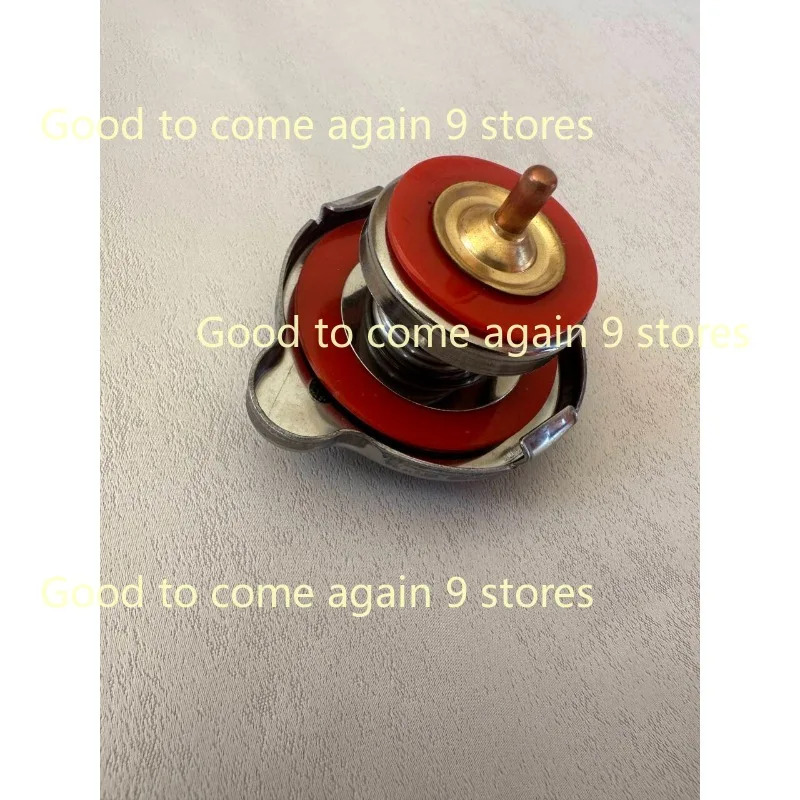 1 قطعة اكسسوارات حفارة صالح ل كوماتسو حفارة 60 200 210 220 240 300 360-6-7-8 غطاء خزان المياه غطاء المبرد الملحقات