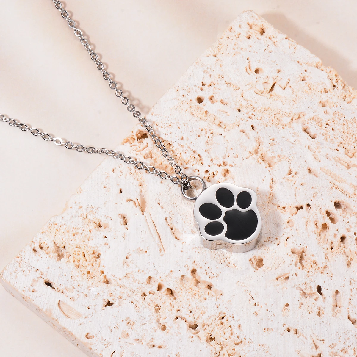 Stainless Steel Memorial Jewelry Dog Pet Paw Print Urn Necklace Ash Holder Keepsake Cremation Pendant for Women Men