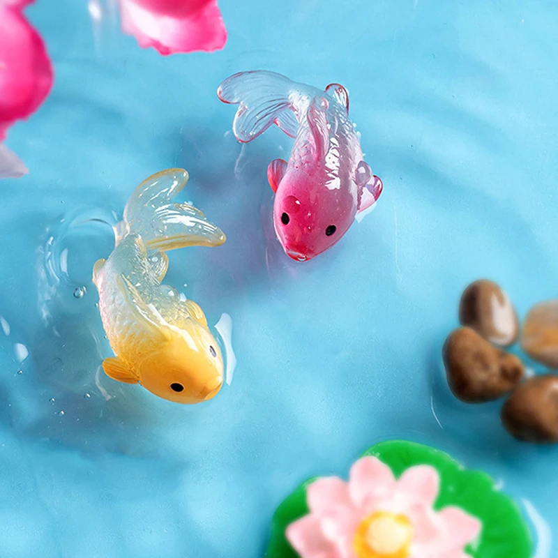 1PC Micro Landscape Creative Cute Lucky Koi Fish Ornament Drip Gel Mini Fish Statue Ornaments Goldfish Gifts Desktop Jewelry