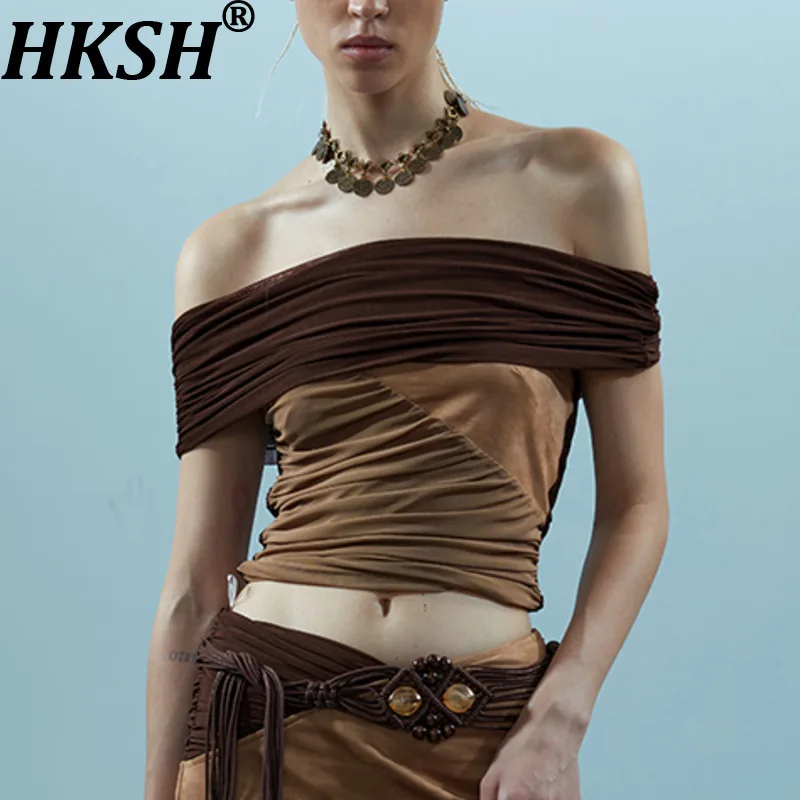 

HKSH Летняя новая женская уличная простая стильная модная шикарная лоскутная футболка с открытыми плечами и разрезом на шее, плиссированные короткие топы HK7637
