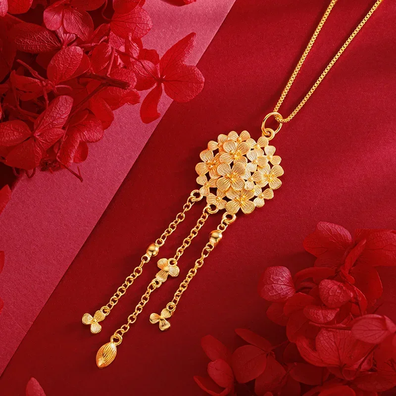 

9999 Real Gold 24K High Sense Ancient Gold Hydrangea Fringed Collarbone Necklace Design Sense Fringed Flower Ball Necklace