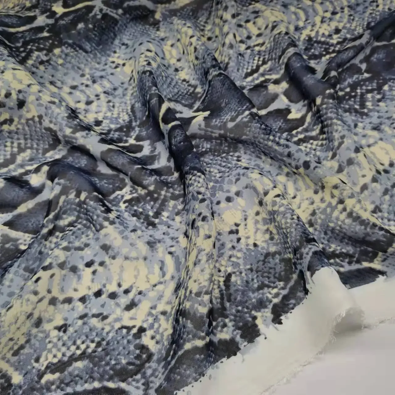 On Sale Snake Skin Pattern Chiffon Fabric for Sewing Dress Scarf Ribbon Garment 1 Yard