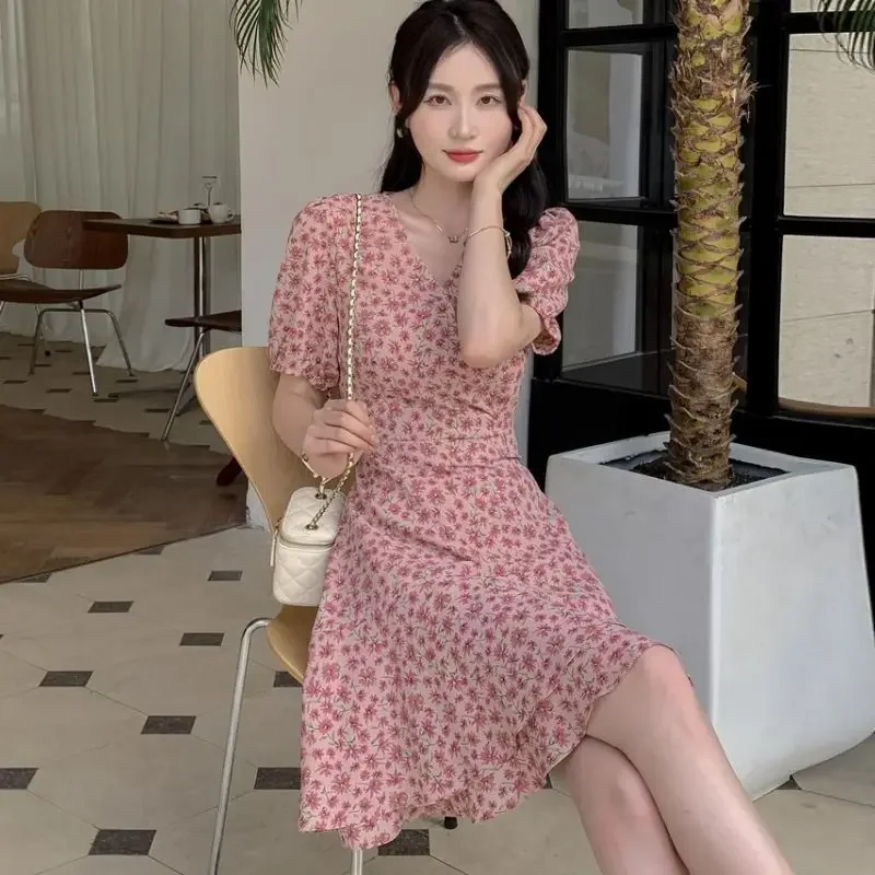 Aesthetic Mini Dress: The Perfect Blend of Rustic Charm and Modern Flair for Everyday Wear
