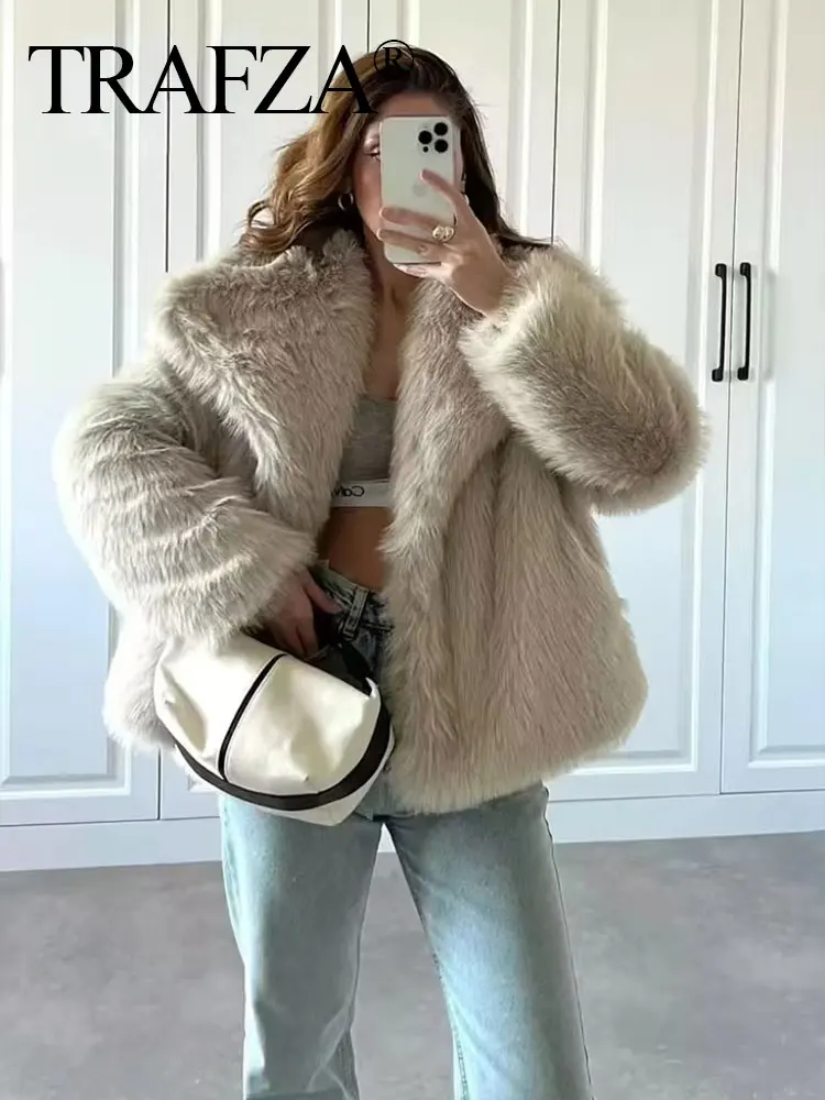 TRAFZA 2024 Women\'s Retro Artificial Fur Effect Coat Long Sleeves Lapel Solid Warm Plush Elegant Casual Thick Cozy Outerwear