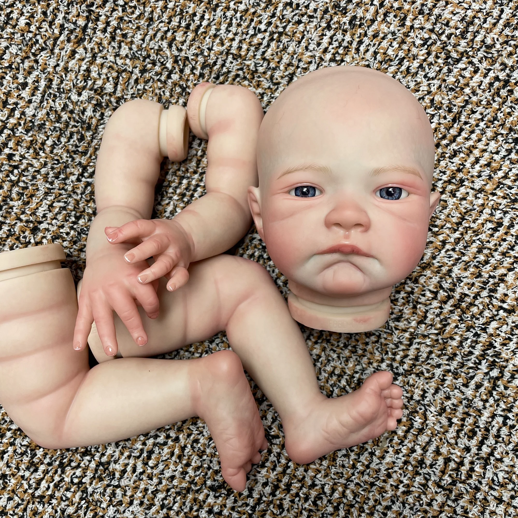50cm offene Augen August wieder geborene Babypuppen-Kits Künstler gemalt bebe wieder geborene Puppen teile Spielzeug unvollendete Puppen-Kits wieder geboren sin pintar