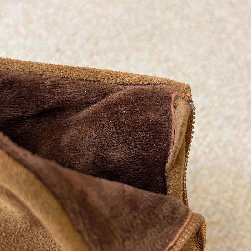 الشتاء سميكة وحيد النساء الفراء حذاء من الجلد موجزة حزام مشبك الانزلاق على الأحذية الإناث خمر الدفء أفخم الجوارب القصيرة