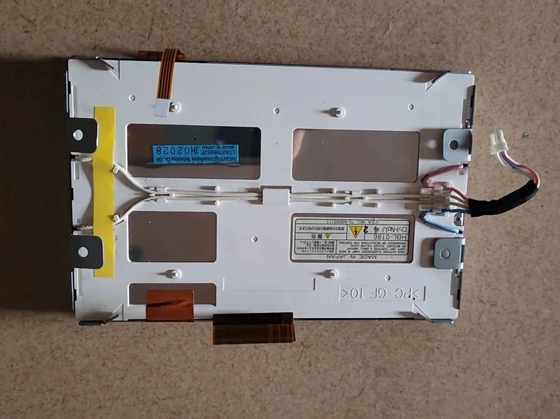 

7-дюймовый ЖК-экран LTA070B052F, гарантия 1 год