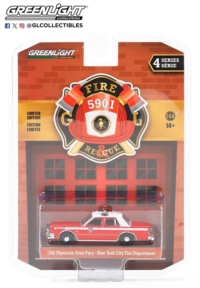 

GREENLIGHT 1:64 1985 Plymouth Gran- Fire Official 67050-C Collection die cast alloy car model decoration gift