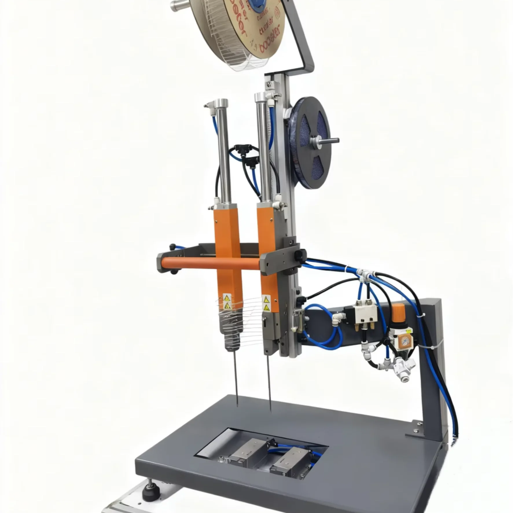 

High Speed Toy Packaging Binding Machine Pneumatic Staple Fasteners Machine With Elastic Pin Elastic Staple Pin Gasket Machine