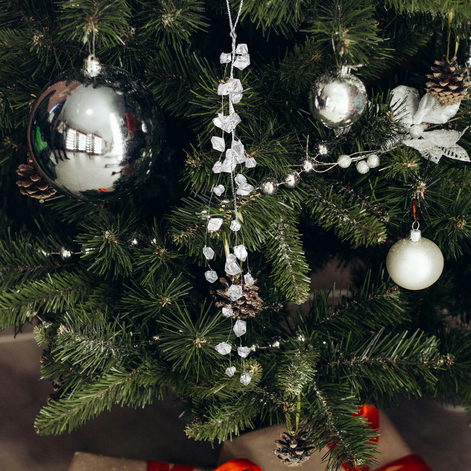 

2Pcs Transparent Acrylic Christmas Tree Pendants Chandelier Crystals Elegant Xmas Decoration Transparent Drop Ornaments