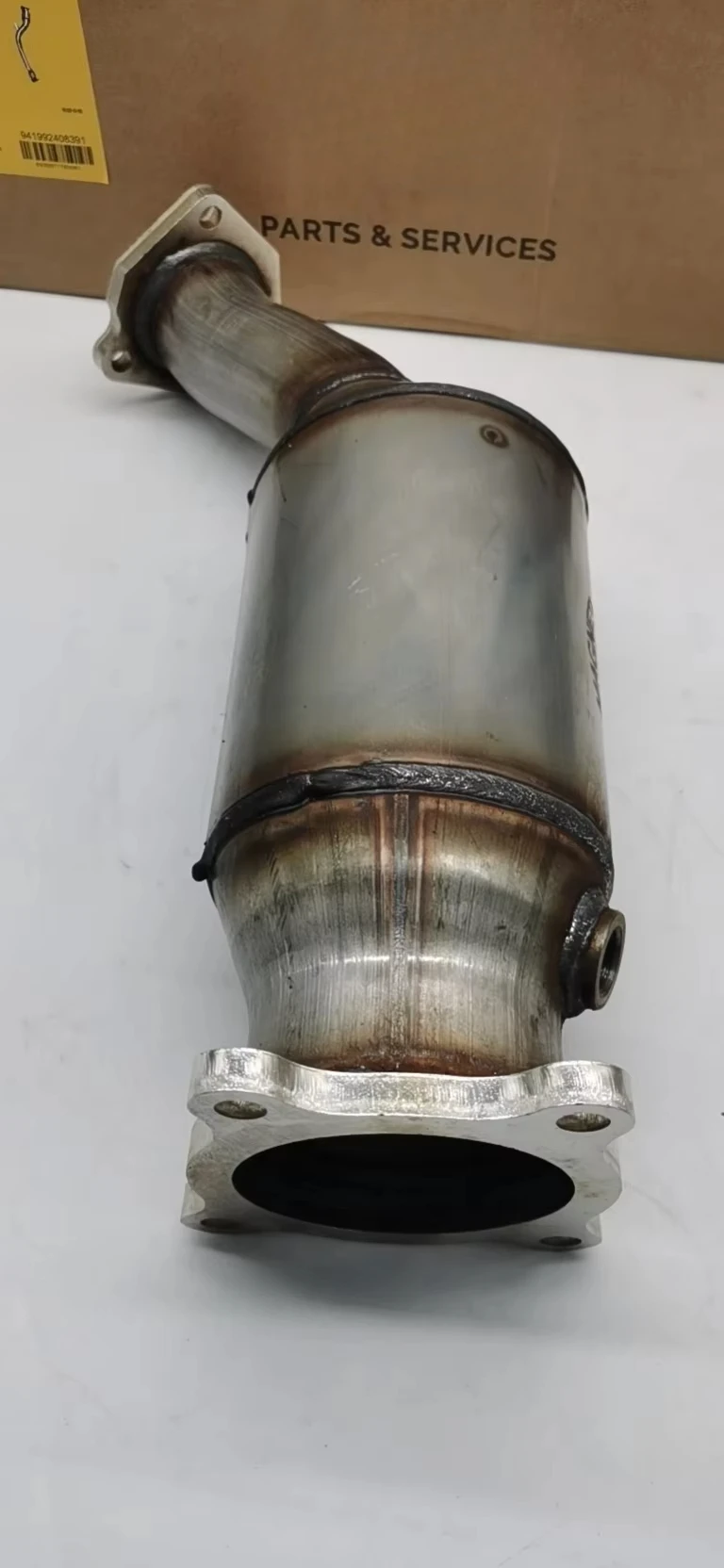 New Type Magneti Marelli Three-Way Catalytic Converter 8E0254200H for  B-MW VW Cars Steel and Aluminium Exhaust System