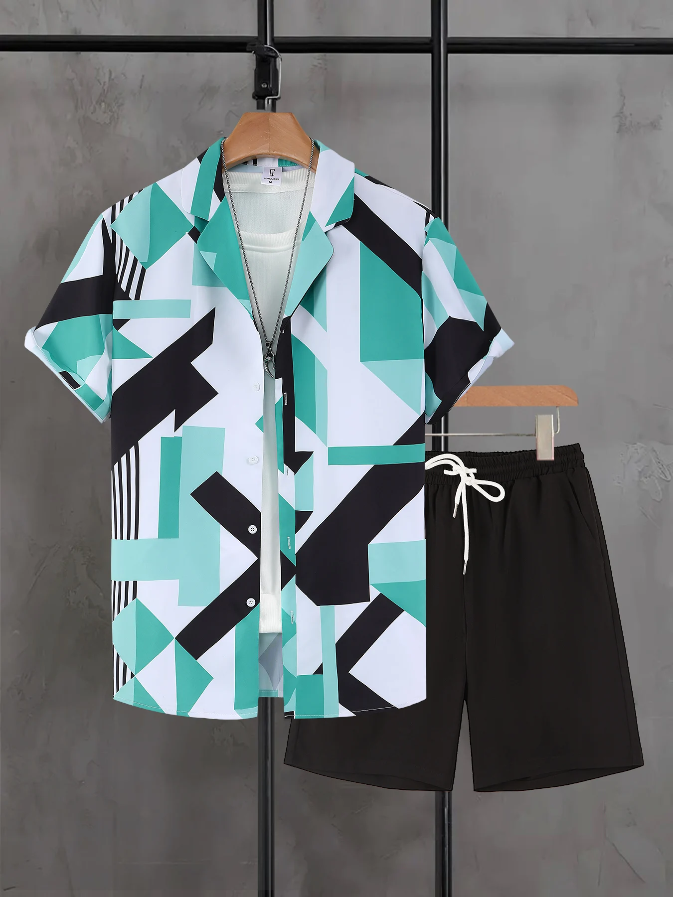 

Men's Trendy Streetwear Set, Abstract Geometry Print Shirt & Solid Black Shorts for Daily Wear