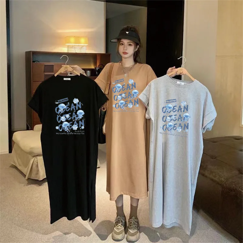 여성 여름 새로운 패션 반팔 티셔츠 롱 스커트는 당신을 슬림하고 느슨한 대형 게으른 여름 옷으로 보이게 만듭니다.