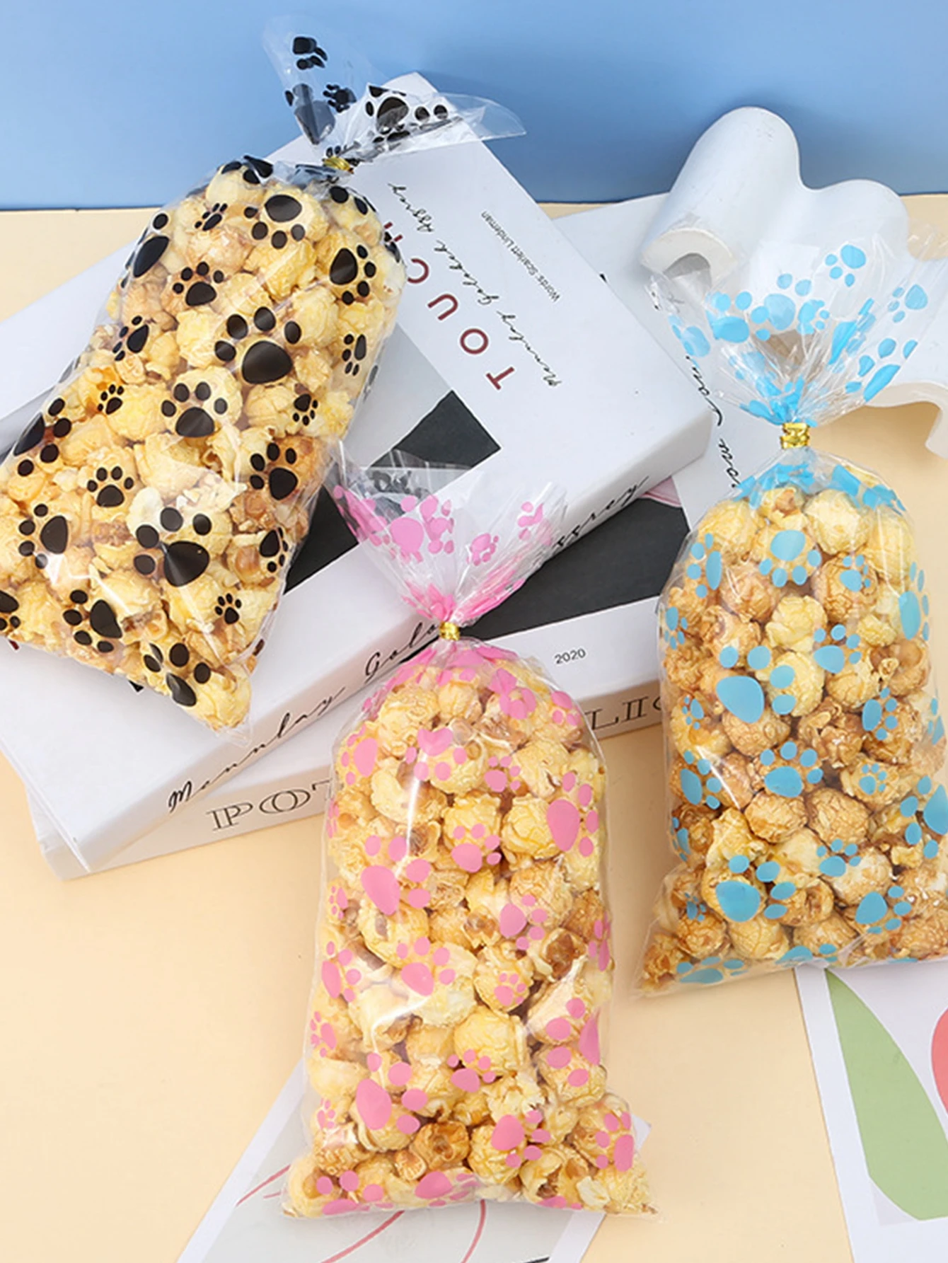 50pcs Blue And Black Opp Flat Pocket, Cartoon Dog Footprint Gift Candy Bags With Gold Tie For Activity Event And Party Gift Deco