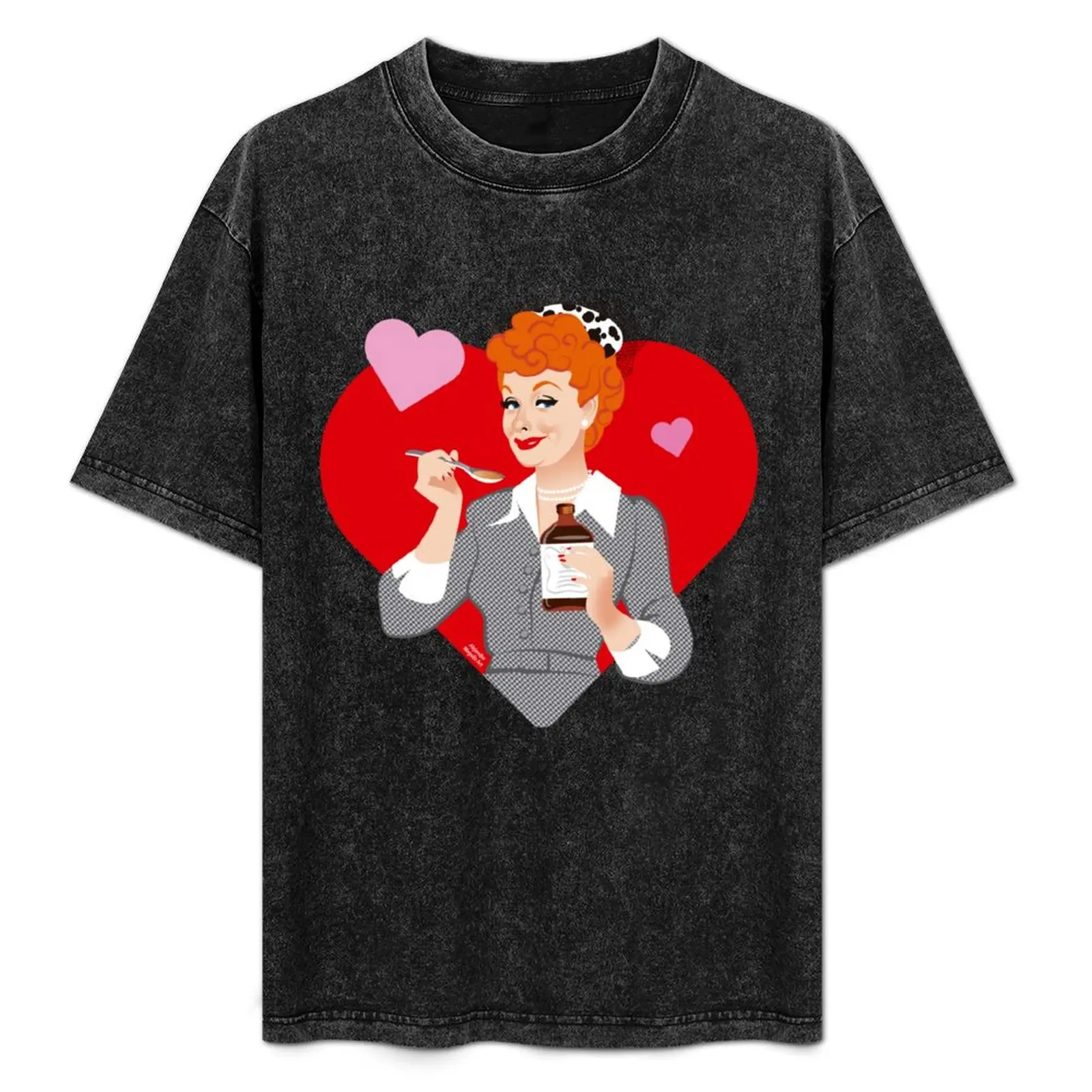 

Heart T-Shirt Plus Size Comfort Fit Tee
