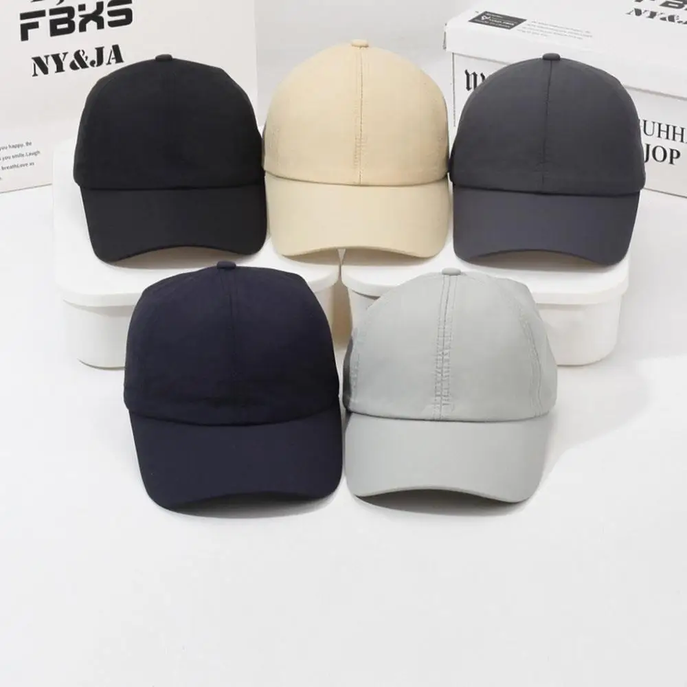 Рисунок 3 - Летние однотонные бейсболки для