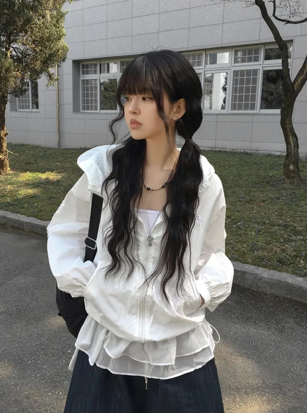 

Unique SEI Korean Sle Loose Fit Embroidered Lace Knot Hat Coat Women's Commute Sle Long Sve Zipper Closure