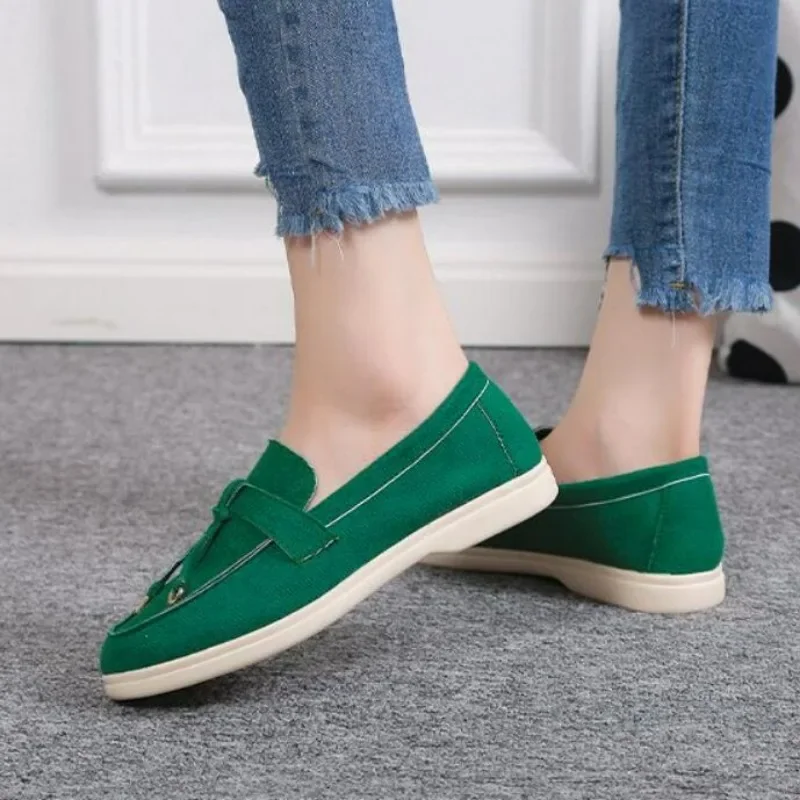 New Women Loafers Shoes Brand Casual Flat Shoes Leather Cashmere Single Shoes Ladies Walking Non Slip Chaussure Femme