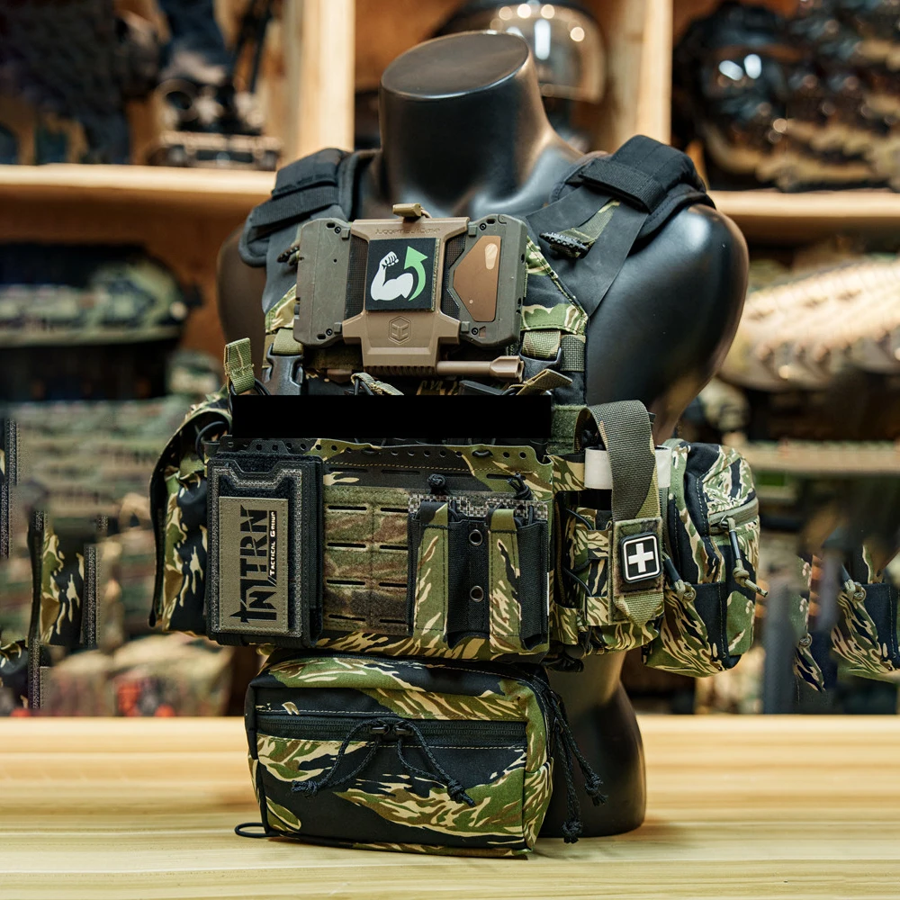 

BAC Tiger Stripe JPC 2.0 Tactical Vest Lightweight Molle Plate Carrier Airsoft Combat Body Armor Replica