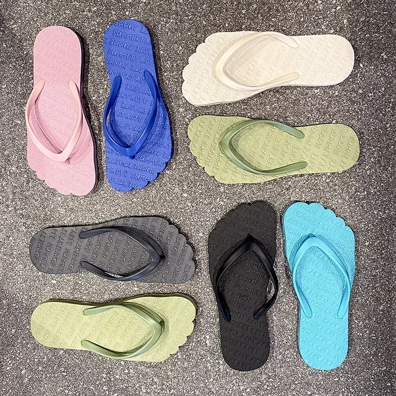 

Ladies' Men's Slippers Summer Beach Flip-Flops Non-Slip Bathroom Sandals with Designer Style, Unisex Outdoor Indoor Casual Shoes
