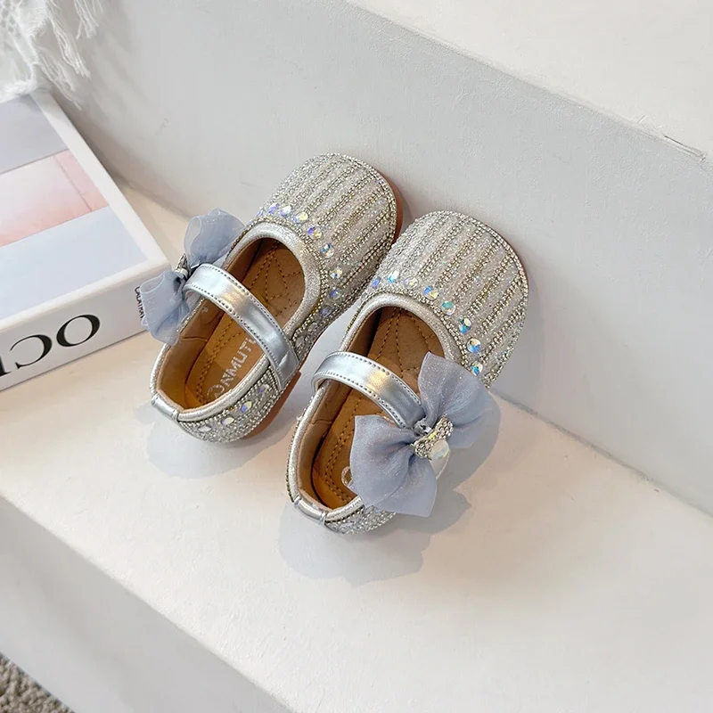 Zapatos de princesa de cristal brillante para niñas, zapatos de princesa con lazo, suela suave, moda para niños, zapatos de cuero para fiesta y boda