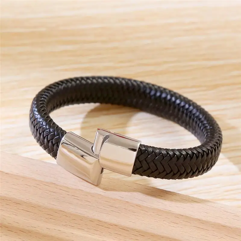 Classic Hand-Woven Leather Bracelet 19/21/23cm Single Layer Leather Men Bracelets Punk Bangle for Friend Charm Jewelry Gifts