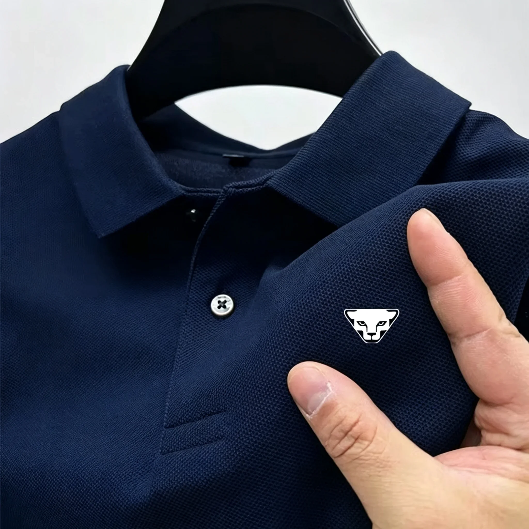 Herren Sommer High-End Bedrucktes Golf-Poloshirt mit Kragen, Einfarbig, Atmungsaktiv, Büro-Casual, Hochwertige Herrenbekleidung – Detail 7