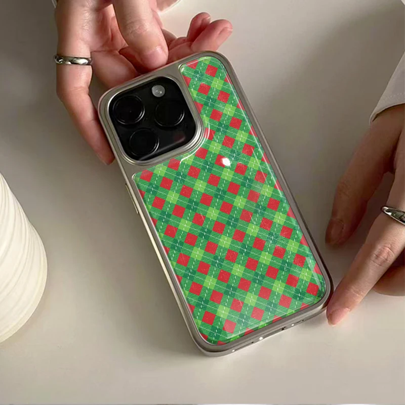 

Чехол для телефона из ТПУ с зеленым клетчатым узором и серебряной окантовкой, с защитой от падений, для iPhone XR/11/12/13/14/15/16/17 Pro Max